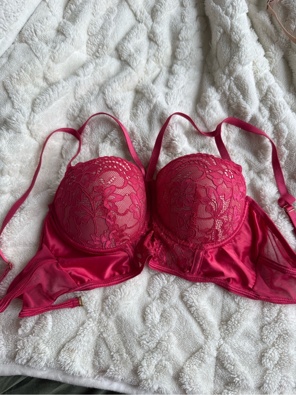 Frederick's of Hollywood Hot Pink Lace Push-Up Bra